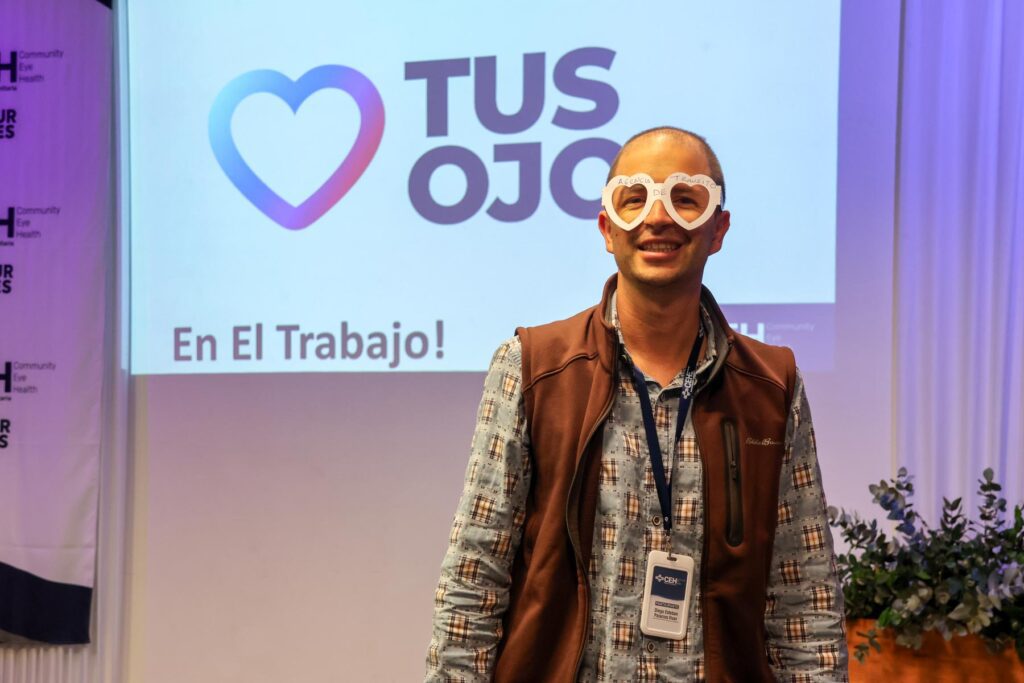 Diego Esteban Palacios Vivar, CEH, Community Eye Health, Salud Ocular Comunitaria